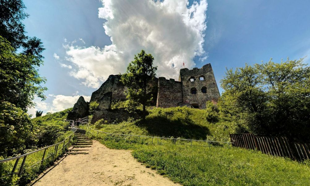 Krocienko n/Dunajcem - zamek w Czorsztynie