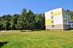 OW STA - budynek - widok od strony domków campingowych